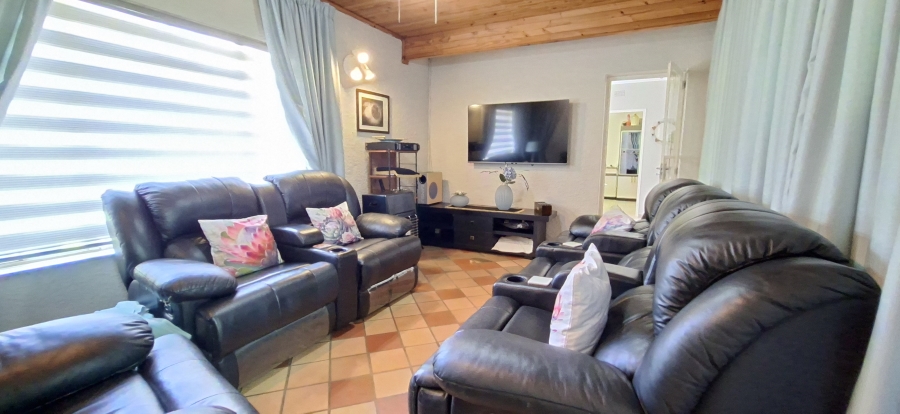 4 Bedroom Property for Sale in Rant En Dal Gauteng