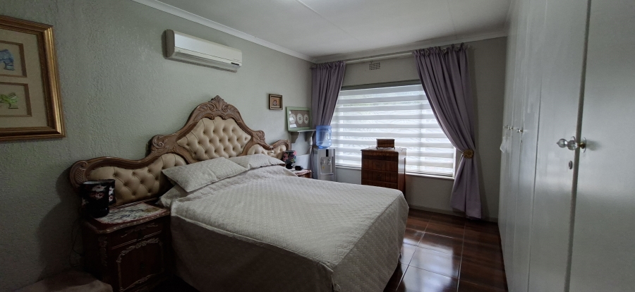 4 Bedroom Property for Sale in Rant En Dal Gauteng