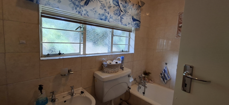 4 Bedroom Property for Sale in Rant En Dal Gauteng