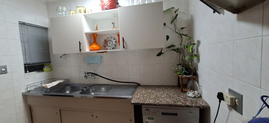 4 Bedroom Property for Sale in Rant En Dal Gauteng
