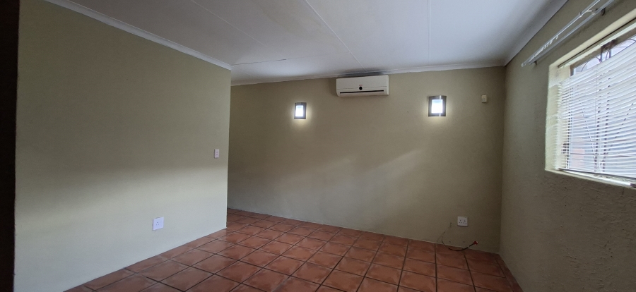 3 Bedroom Property for Sale in Rant En Dal Gauteng