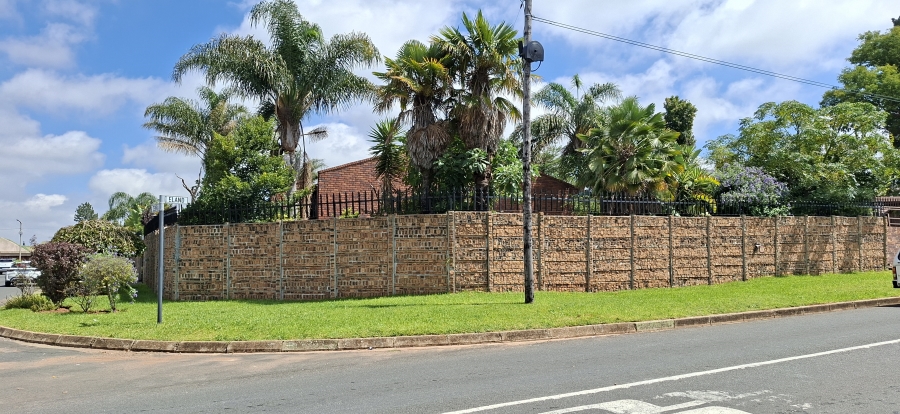 3 Bedroom Property for Sale in Rant En Dal Gauteng
