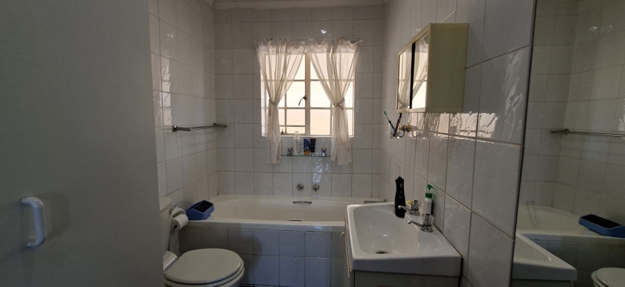 3 Bedroom Property for Sale in Rangeview Gauteng