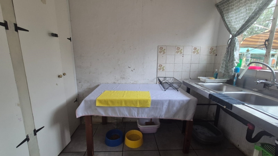 5 Bedroom Property for Sale in Pelzvale A H Gauteng