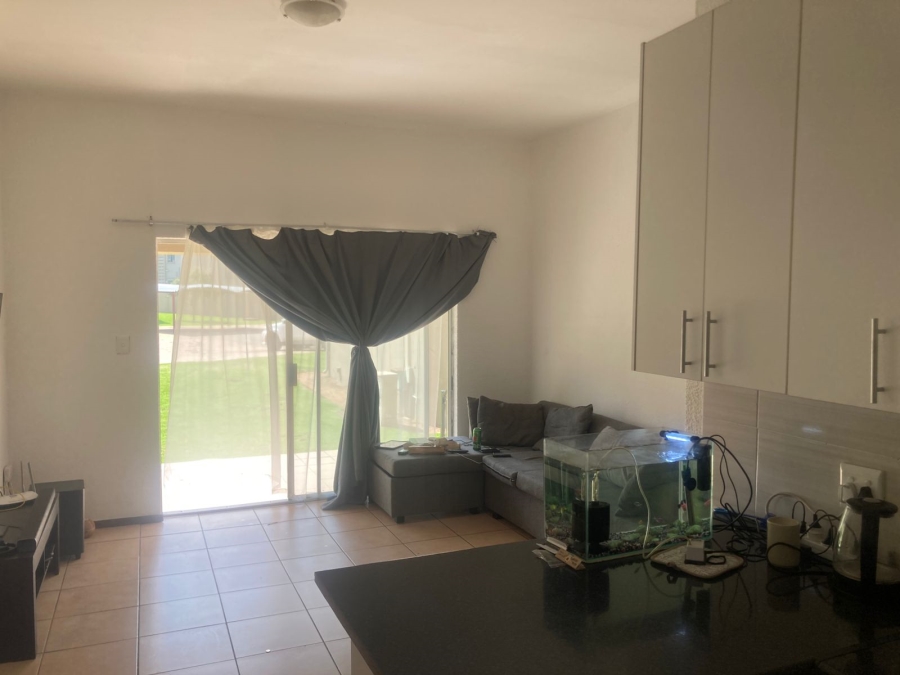 2 Bedroom Property for Sale in Willowbrook Gauteng