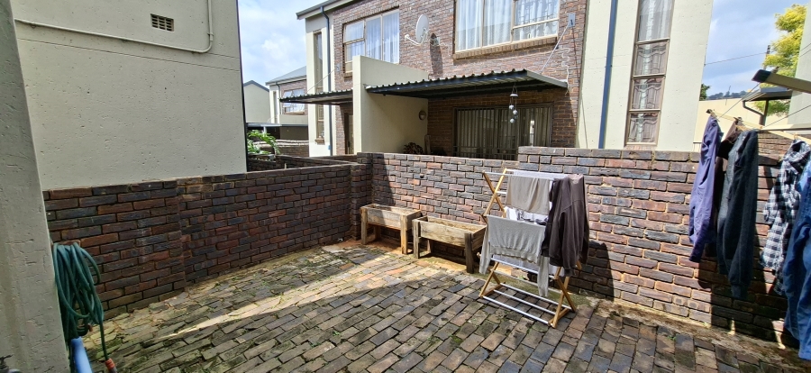 2 Bedroom Property for Sale in Sugar Bush Estate Gauteng