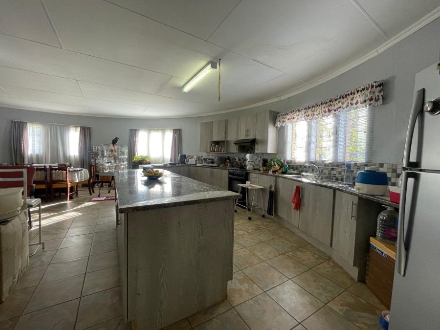 8 Bedroom Property for Sale in Wheatlands A H Gauteng