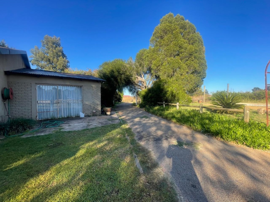 8 Bedroom Property for Sale in Wheatlands A H Gauteng