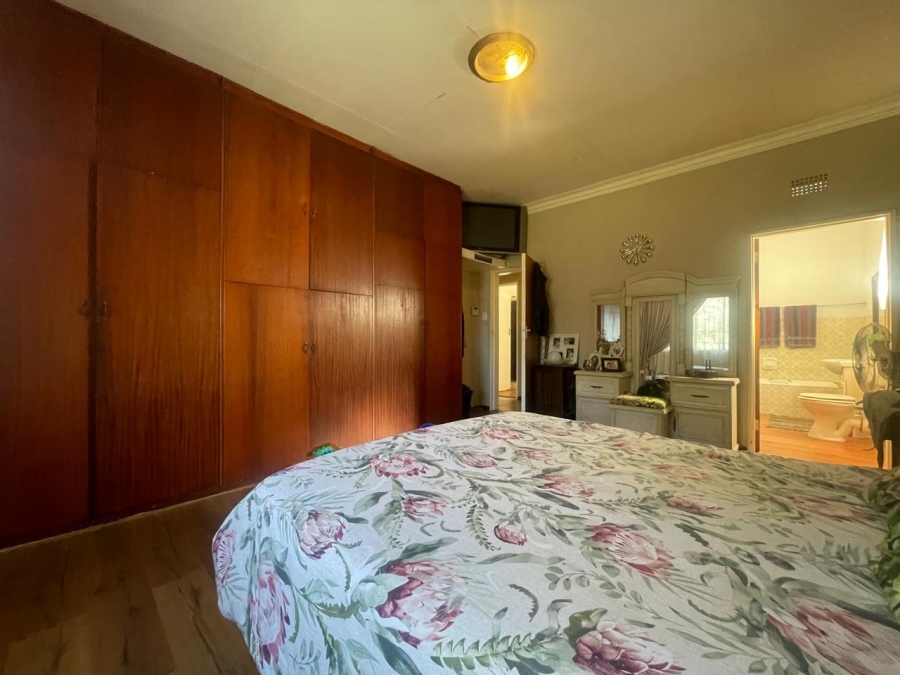 8 Bedroom Property for Sale in Wheatlands A H Gauteng
