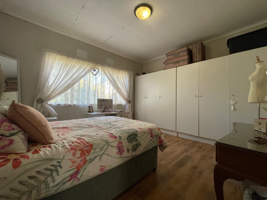 8 Bedroom Property for Sale in Wheatlands A H Gauteng