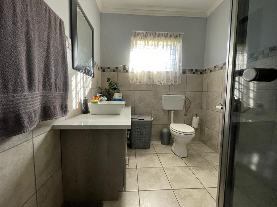8 Bedroom Property for Sale in Wheatlands A H Gauteng