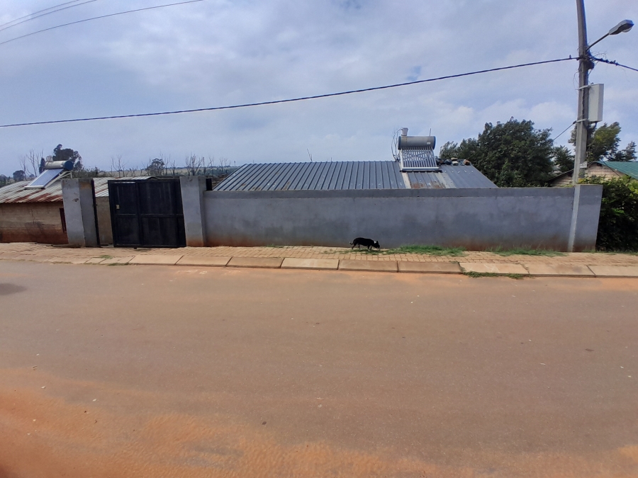 2 Bedroom Property for Sale in Tshepisong Gauteng