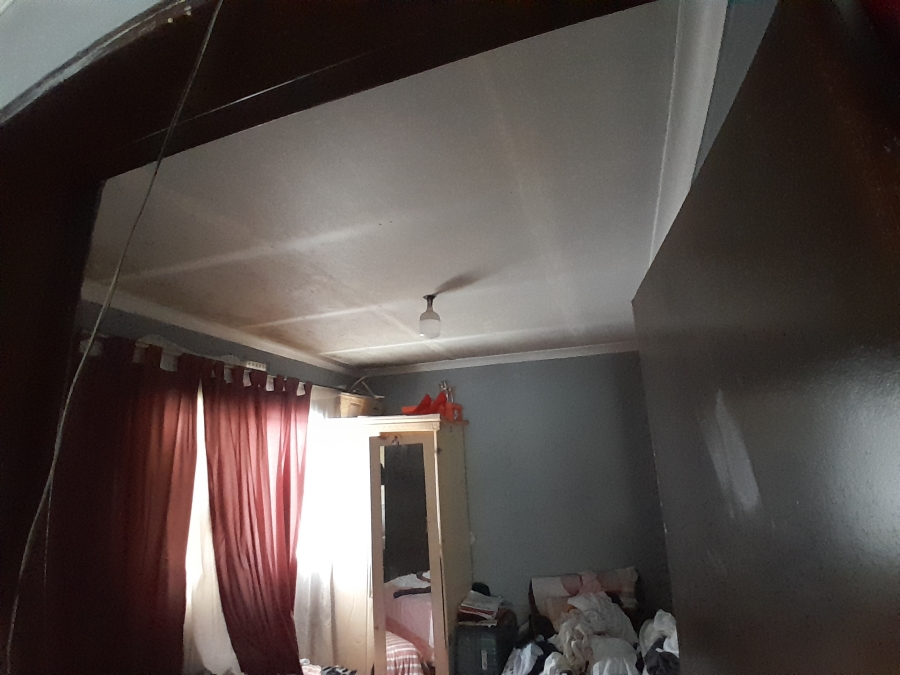 2 Bedroom Property for Sale in Tshepisong Gauteng