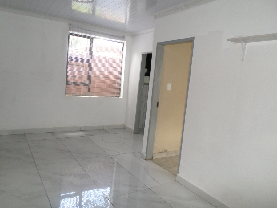 1 Bedroom Property for Sale in Coronationville Gauteng
