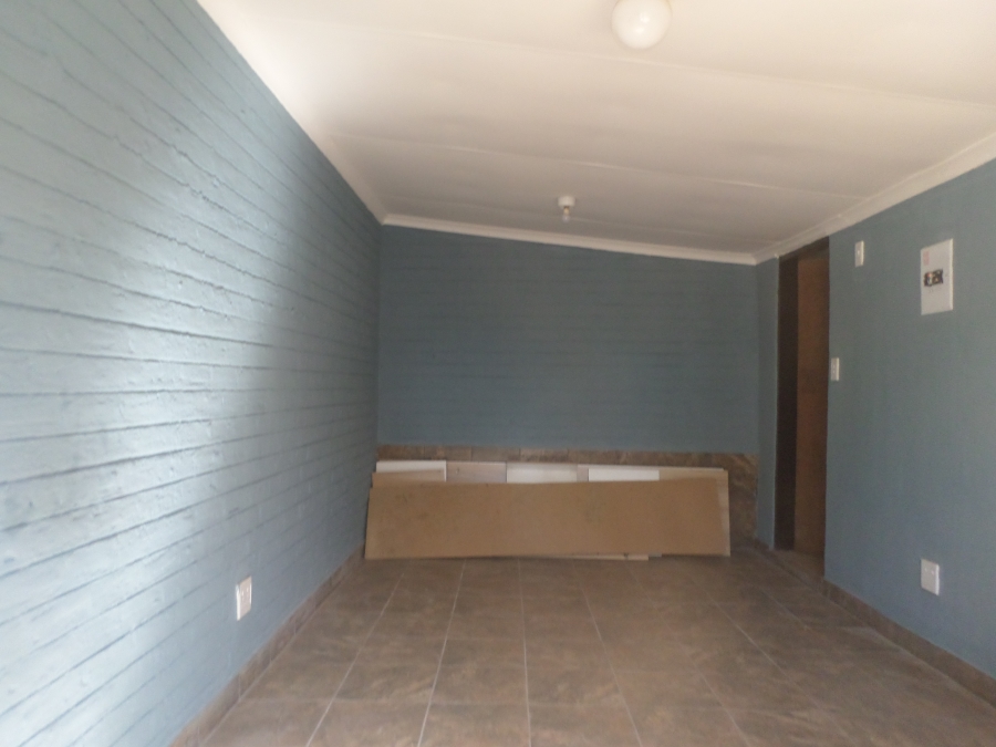 To Let 1 Bedroom Property for Rent in Martindale Gauteng