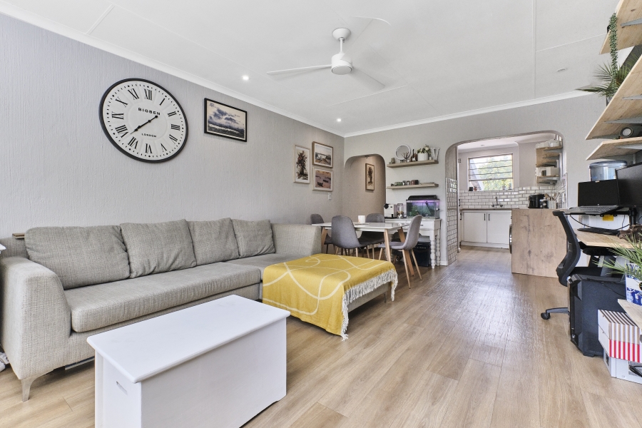 2 Bedroom Property for Sale in Kensington B Gauteng