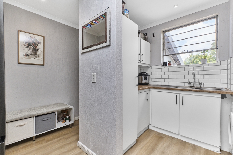 2 Bedroom Property for Sale in Kensington B Gauteng