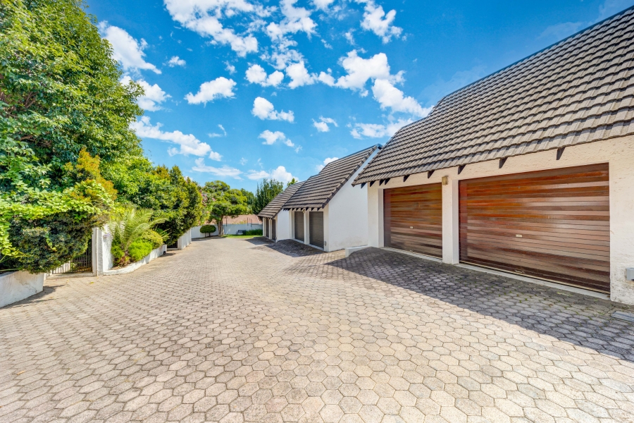 3 Bedroom Property for Sale in Bryanston Gauteng