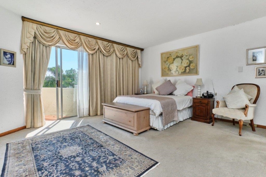4 Bedroom Property for Sale in Sunninghill Gauteng