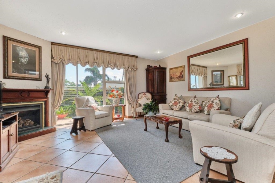 4 Bedroom Property for Sale in Sunninghill Gauteng