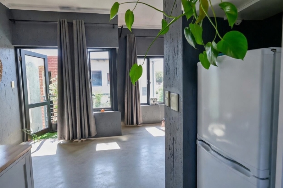 To Let 1 Bedroom Property for Rent in Ferndale Gauteng