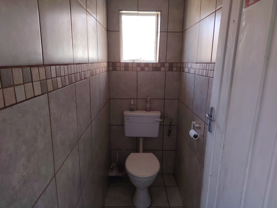 3 Bedroom Property for Sale in Rhodesfield Gauteng