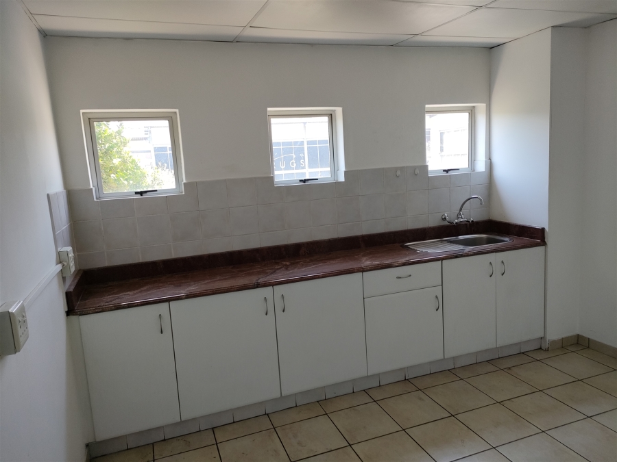 To Let Commercial Property for Rent in North Riding Gauteng