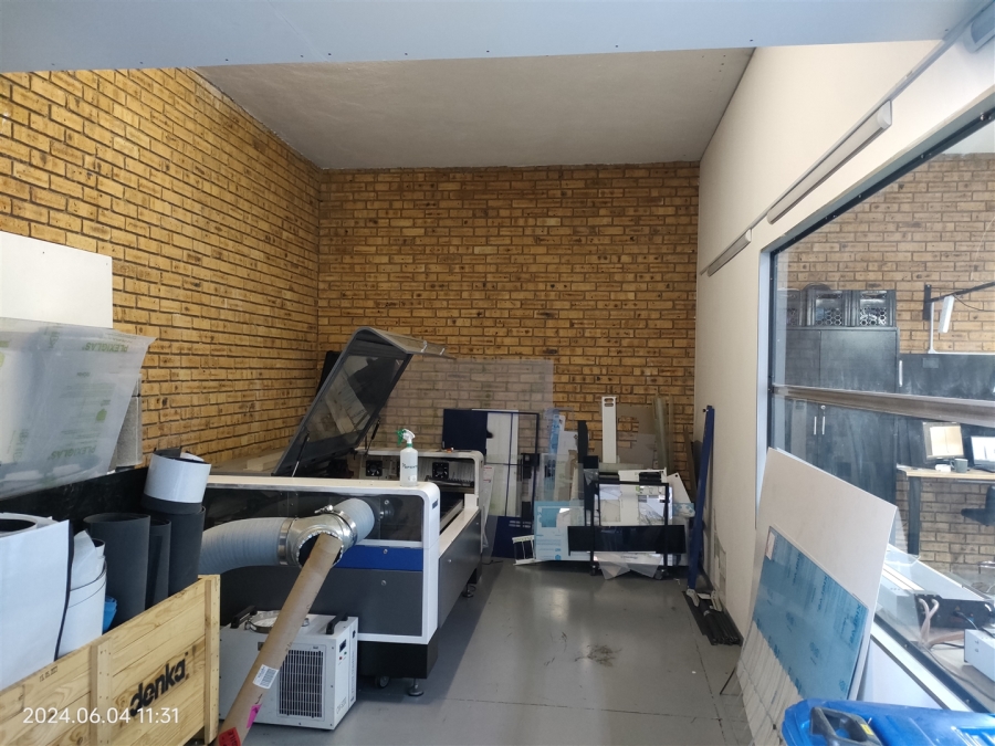 To Let Commercial Property for Rent in Lanseria Gauteng