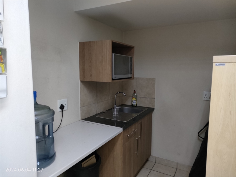 To Let Commercial Property for Rent in Lanseria Gauteng