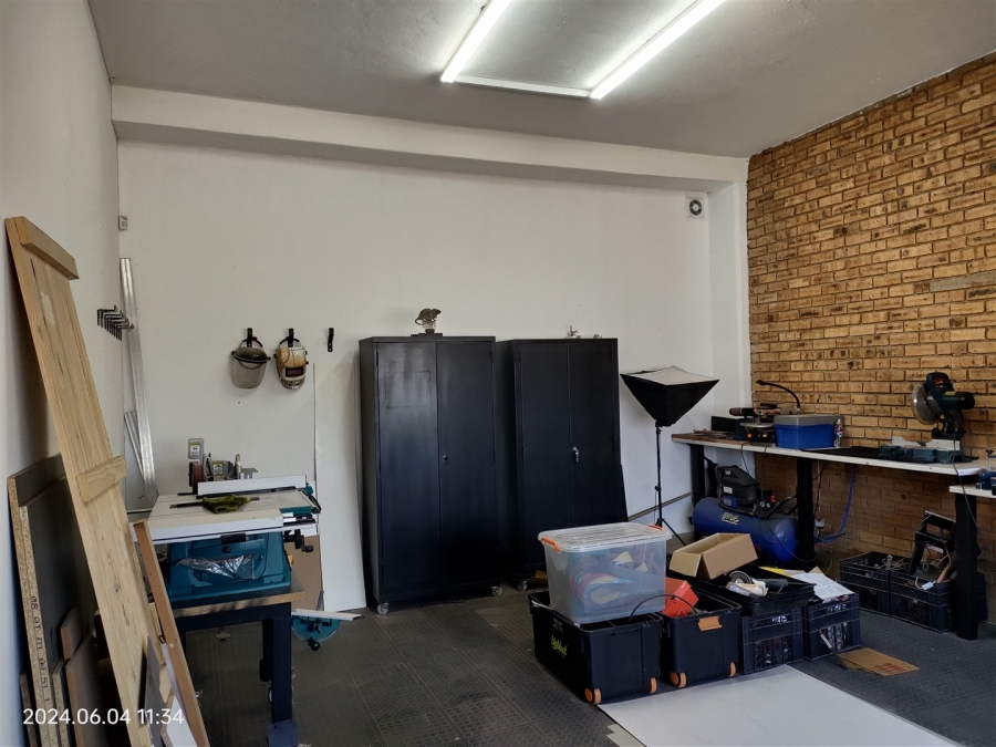 To Let Commercial Property for Rent in Lanseria Gauteng