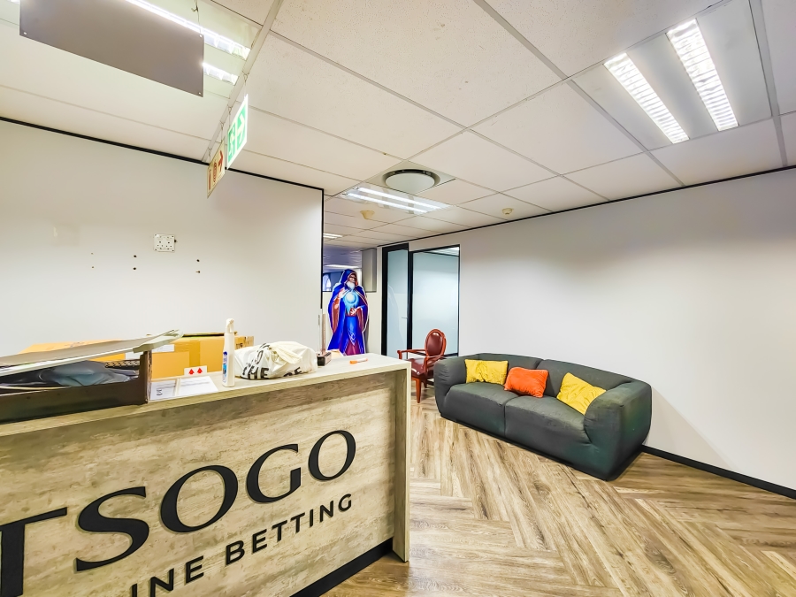To Let Commercial Property for Rent in Magaliessig Gauteng