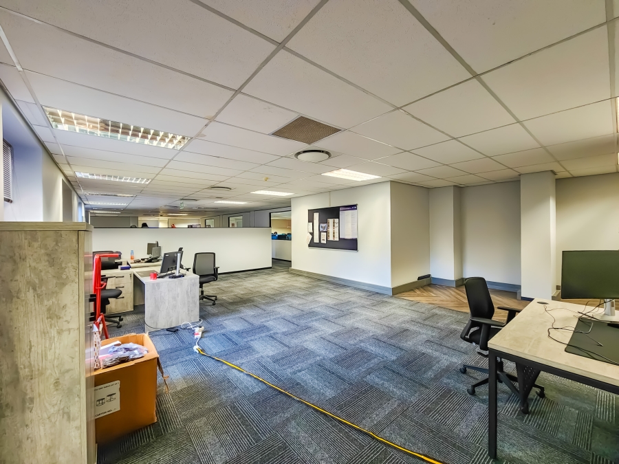 To Let Commercial Property for Rent in Magaliessig Gauteng