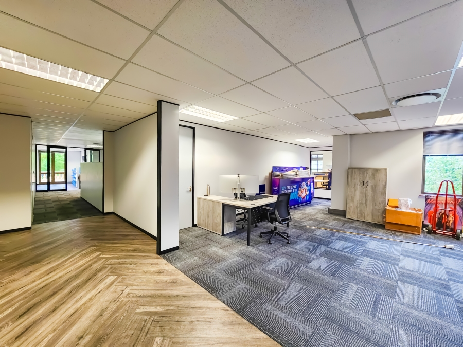 To Let Commercial Property for Rent in Magaliessig Gauteng