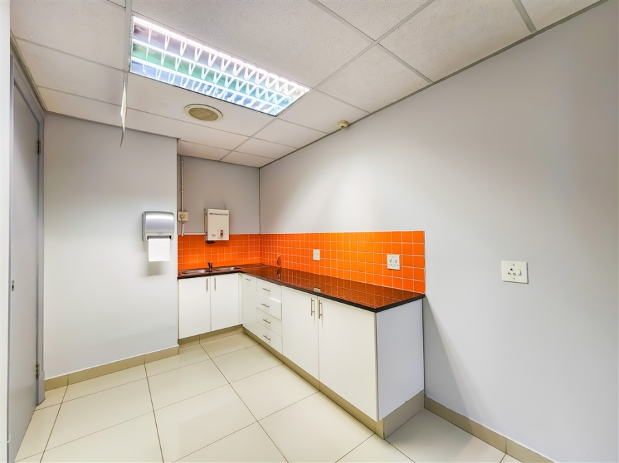 To Let Commercial Property for Rent in Magaliessig Gauteng