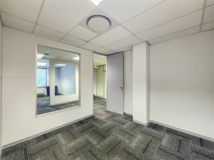 To Let Commercial Property for Rent in Magaliessig Gauteng