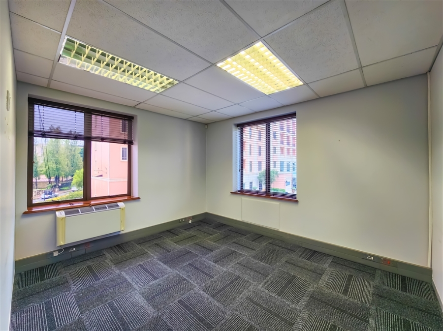 To Let Commercial Property for Rent in Magaliessig Gauteng