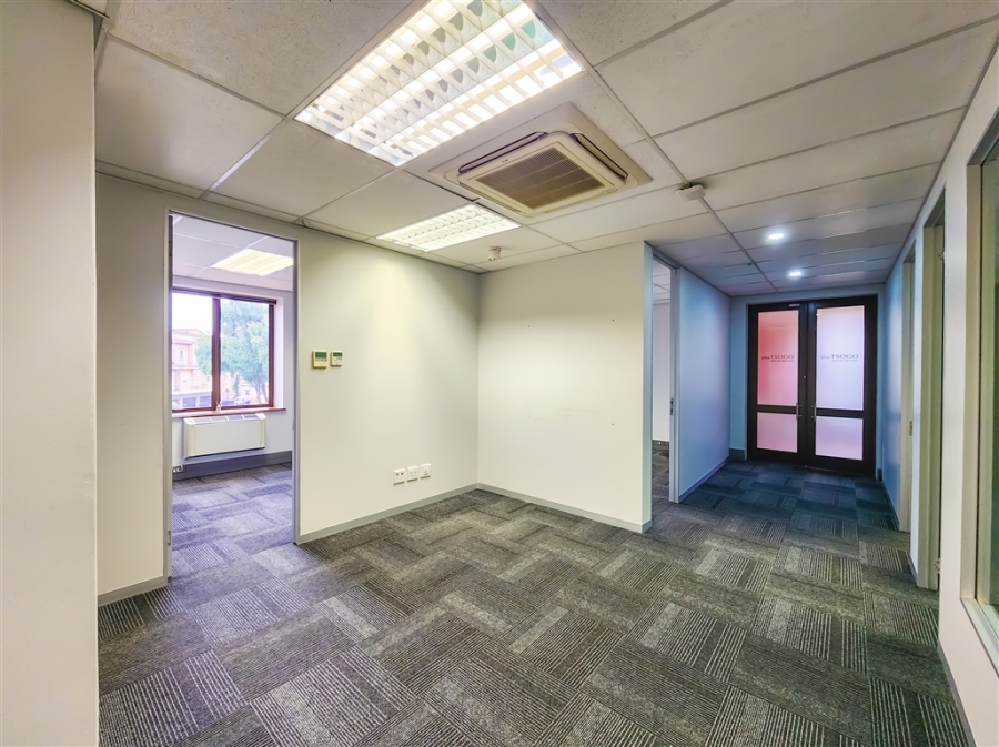 To Let Commercial Property for Rent in Magaliessig Gauteng