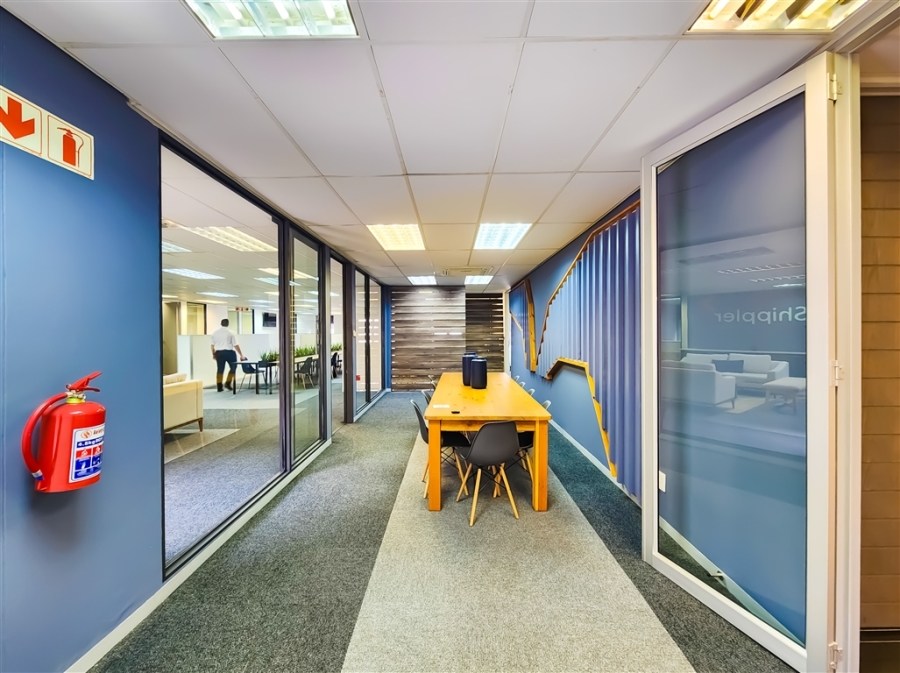 To Let Commercial Property for Rent in Strubensvallei Gauteng