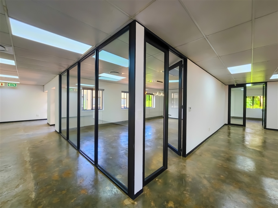 To Let Commercial Property for Rent in Strubensvallei Gauteng