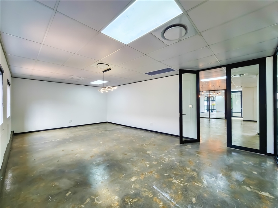 To Let Commercial Property for Rent in Strubensvallei Gauteng