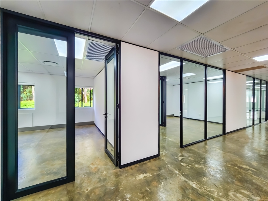 To Let Commercial Property for Rent in Strubensvallei Gauteng