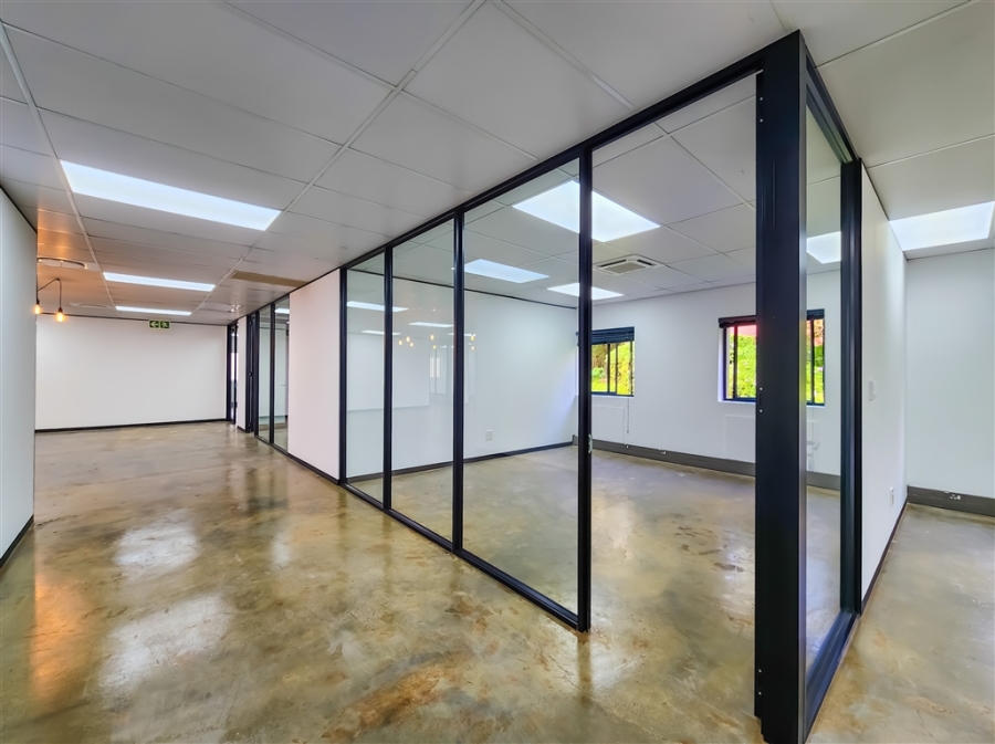 To Let Commercial Property for Rent in Strubensvallei Gauteng