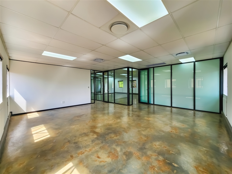 To Let Commercial Property for Rent in Strubensvallei Gauteng
