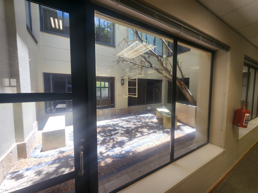 To Let Commercial Property for Rent in Wierda Valley Gauteng