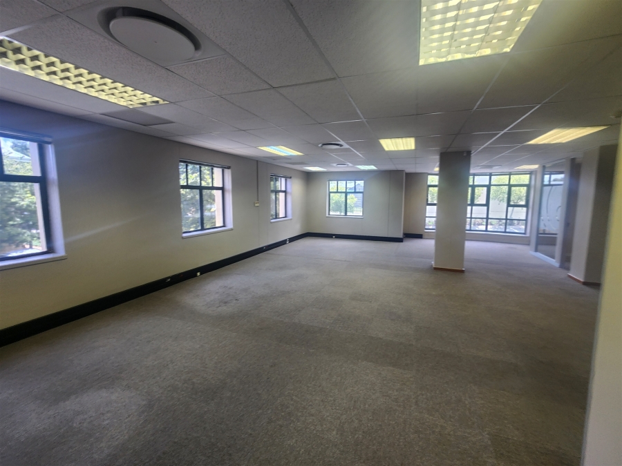 To Let Commercial Property for Rent in Wierda Valley Gauteng