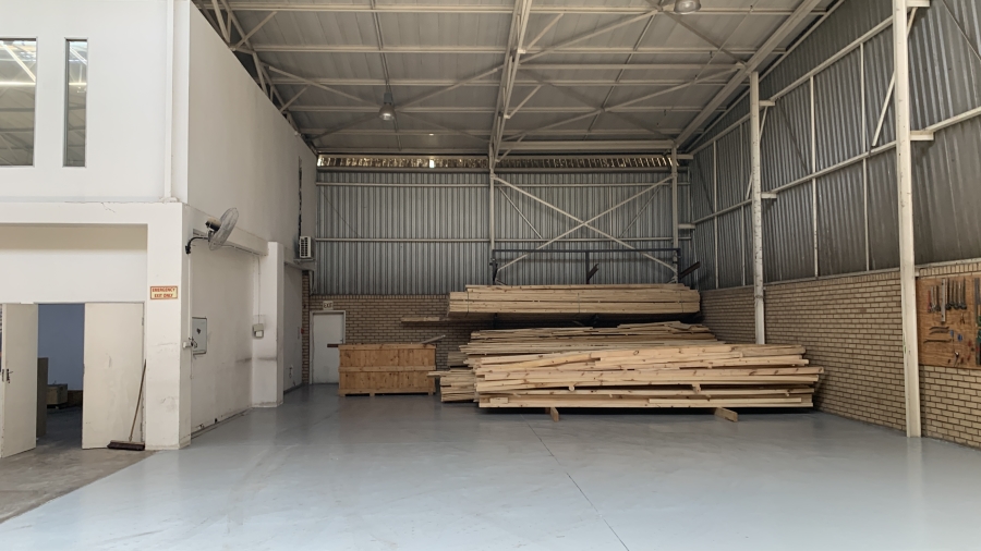 To Let Commercial Property for Rent in Linbro Park Gauteng