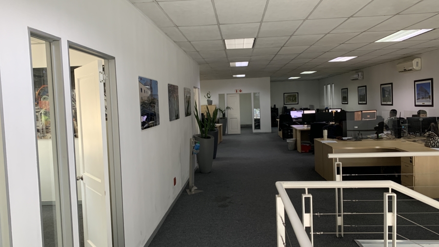 To Let Commercial Property for Rent in Linbro Park Gauteng