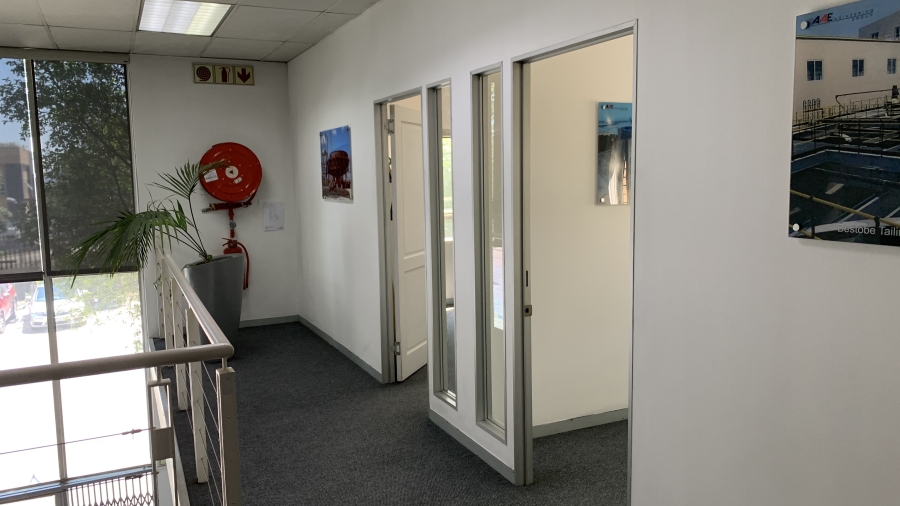 To Let Commercial Property for Rent in Linbro Park Gauteng