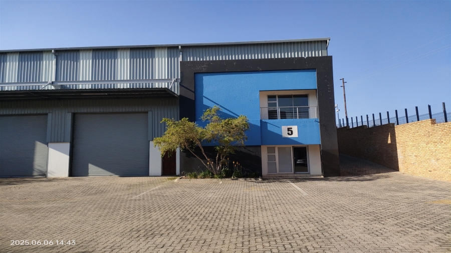 To Let Commercial Property for Rent in Lanseria Gauteng