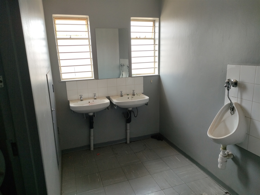 To Let Commercial Property for Rent in Kya Sands Gauteng